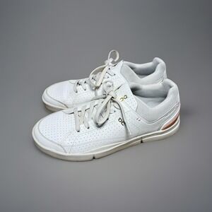 On Cloud The Roger Centre Court White Gum Shoes Women's Size 9